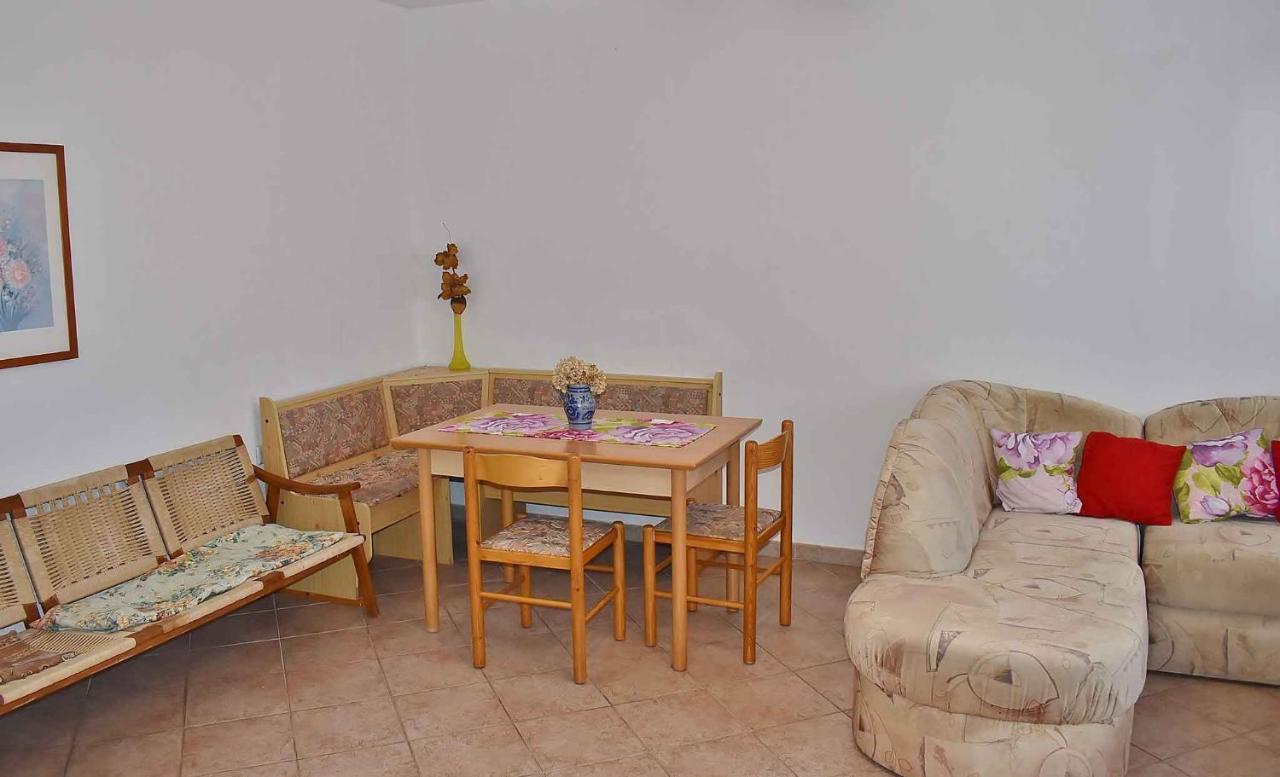 Apartment In Lopar/Insel Rab 17739 エクステリア 写真