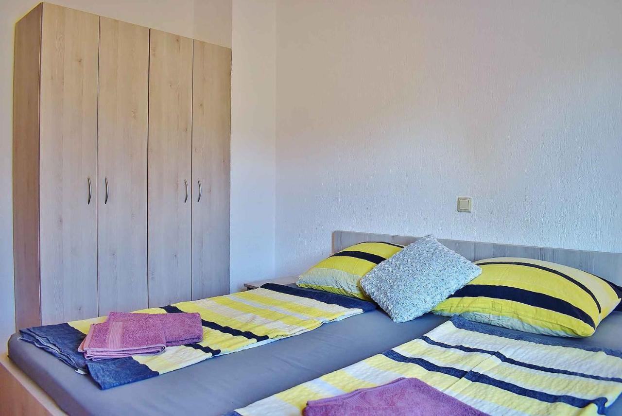 Apartment In Lopar/Insel Rab 17739 エクステリア 写真