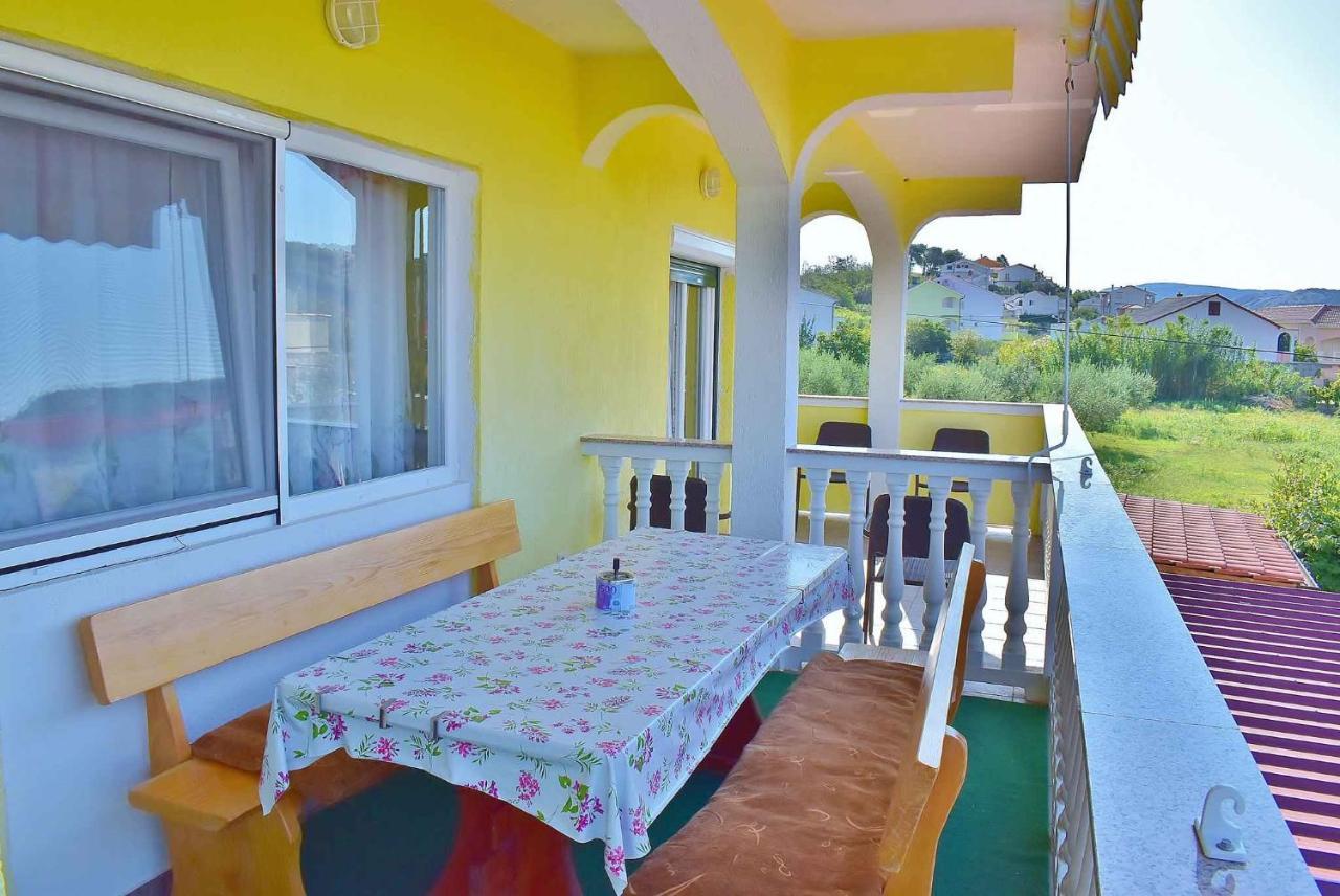 Apartment In Lopar/Insel Rab 17739 エクステリア 写真