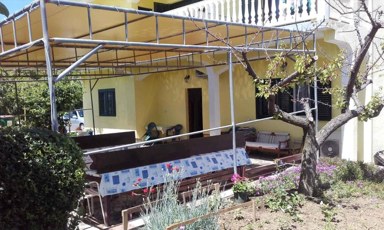 Apartment In Lopar/Insel Rab 17739 エクステリア 写真